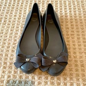 Mel by Melissa gray flats with bow